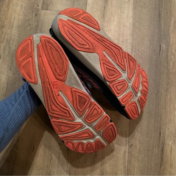 Altra Paradigm 5 Running Shoes - Picture 7 of 12